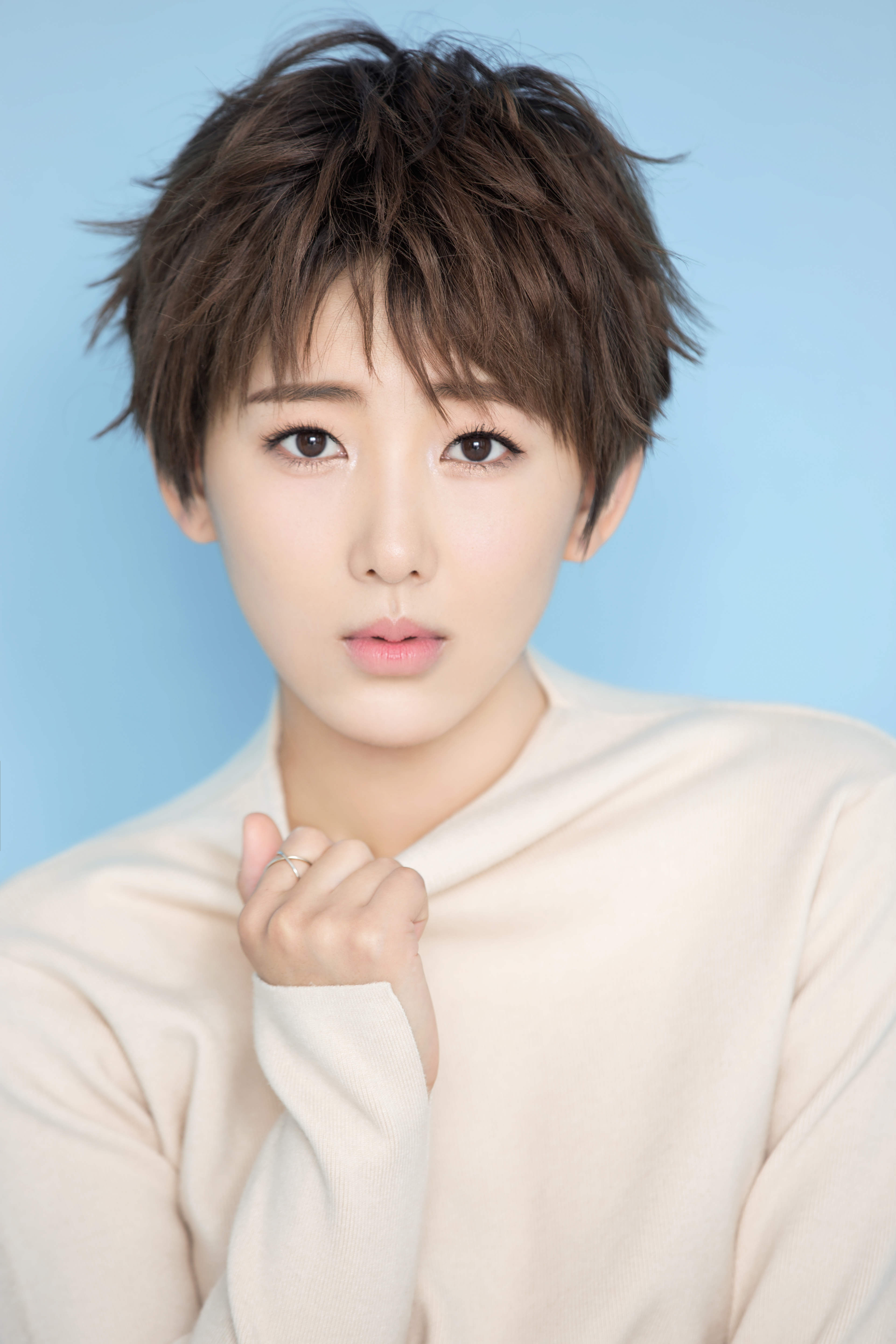 id="go1ot75j7v">赵思,7月30日出生于河北省唐山市,中国内地女演员