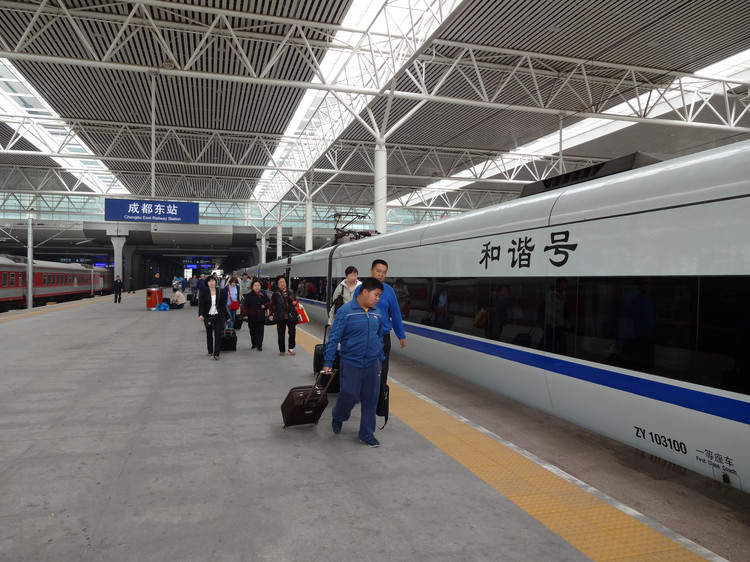  p>成都东站(chengdudong railway station),位于 a target="_blank"