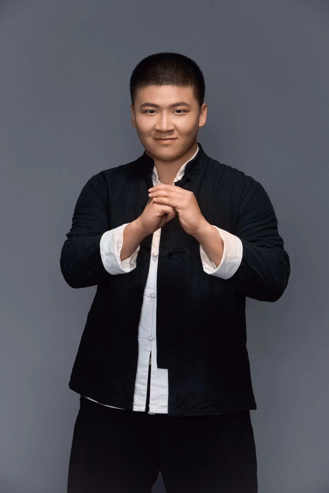  p>赵振华,中国内地影视演员,动作导演,毕业于 a target="_blank"