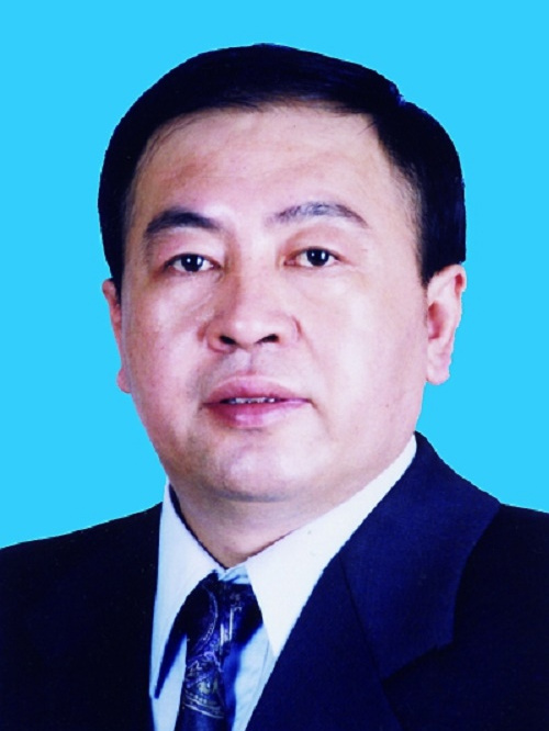 李建华