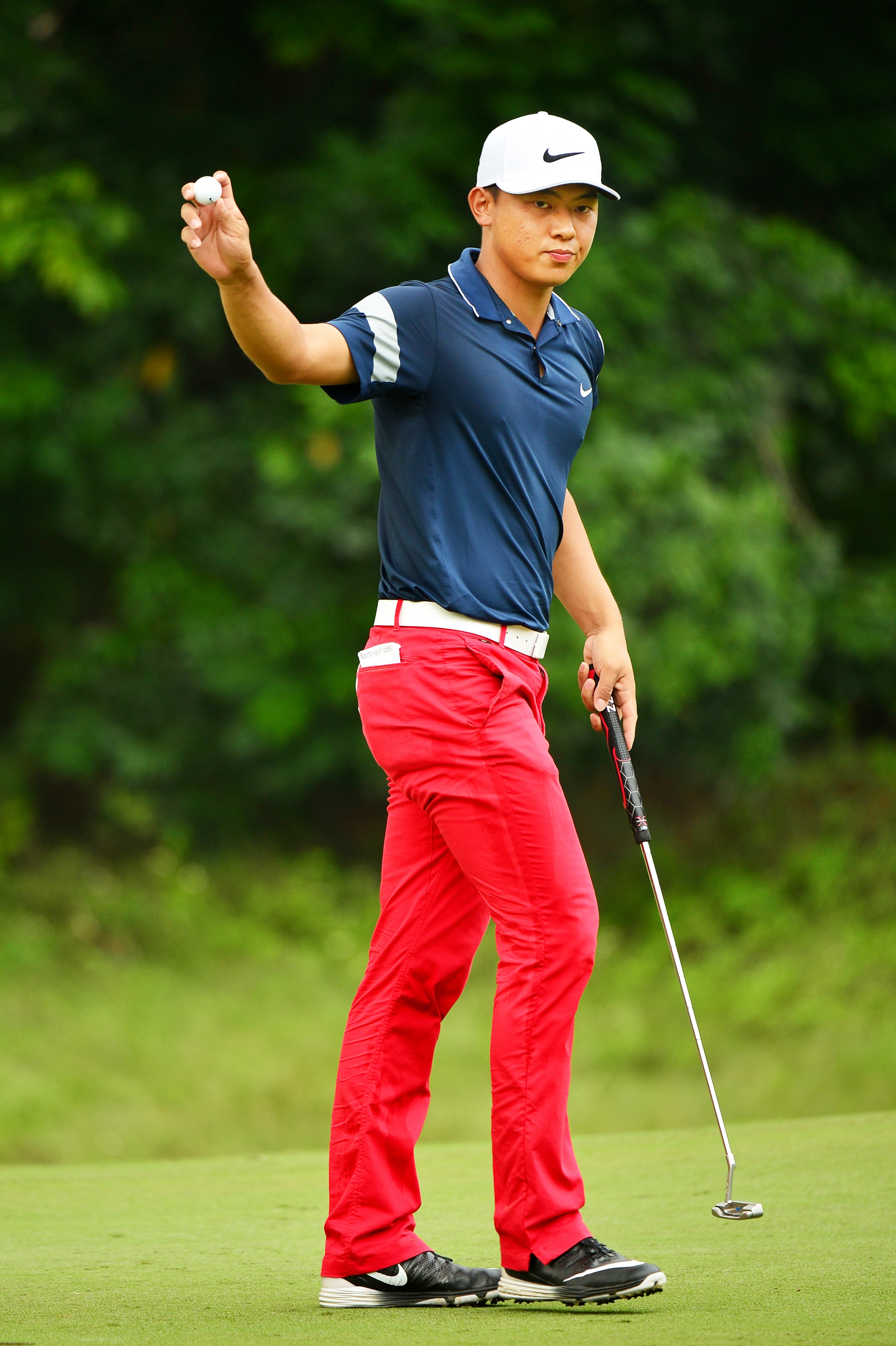 陈子豪,男,1996年9月16日出生,职业高尔夫