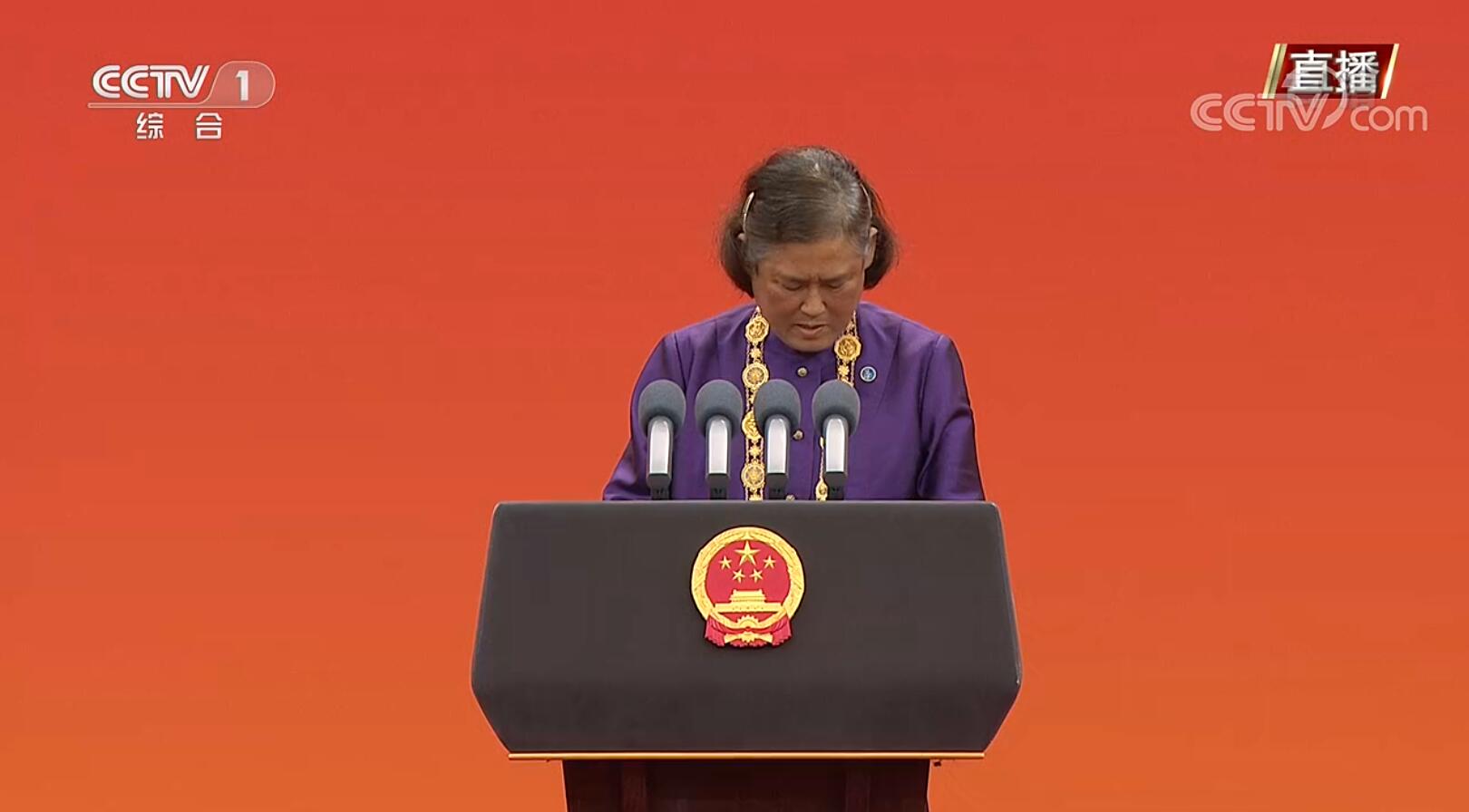  p>友谊勋章全称中华人民共和国"友谊勋章",是中国国家对外最高荣誉