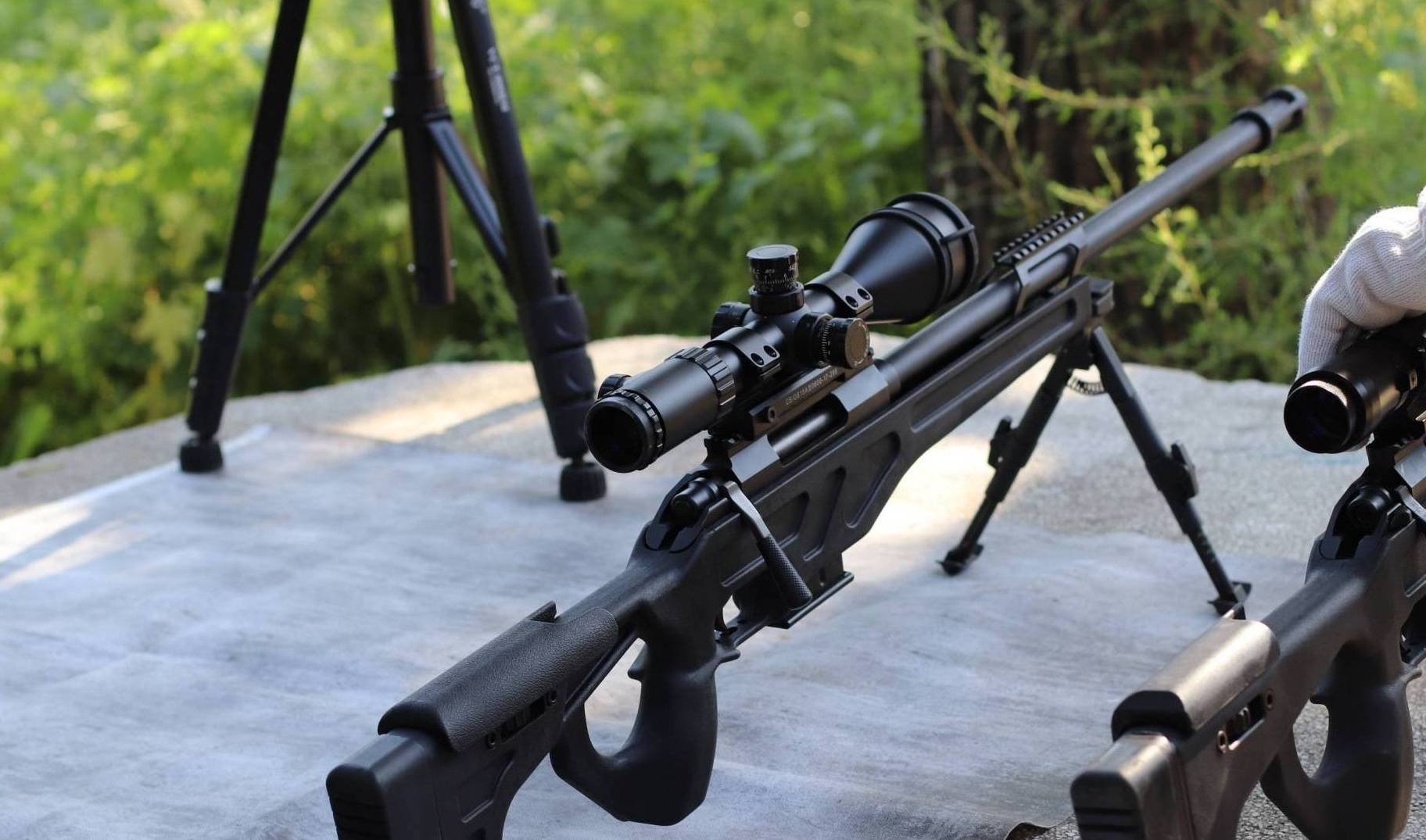  p>加利尔的半自动狙击步枪——99 sniper rifle(简称99sr), 99sr的