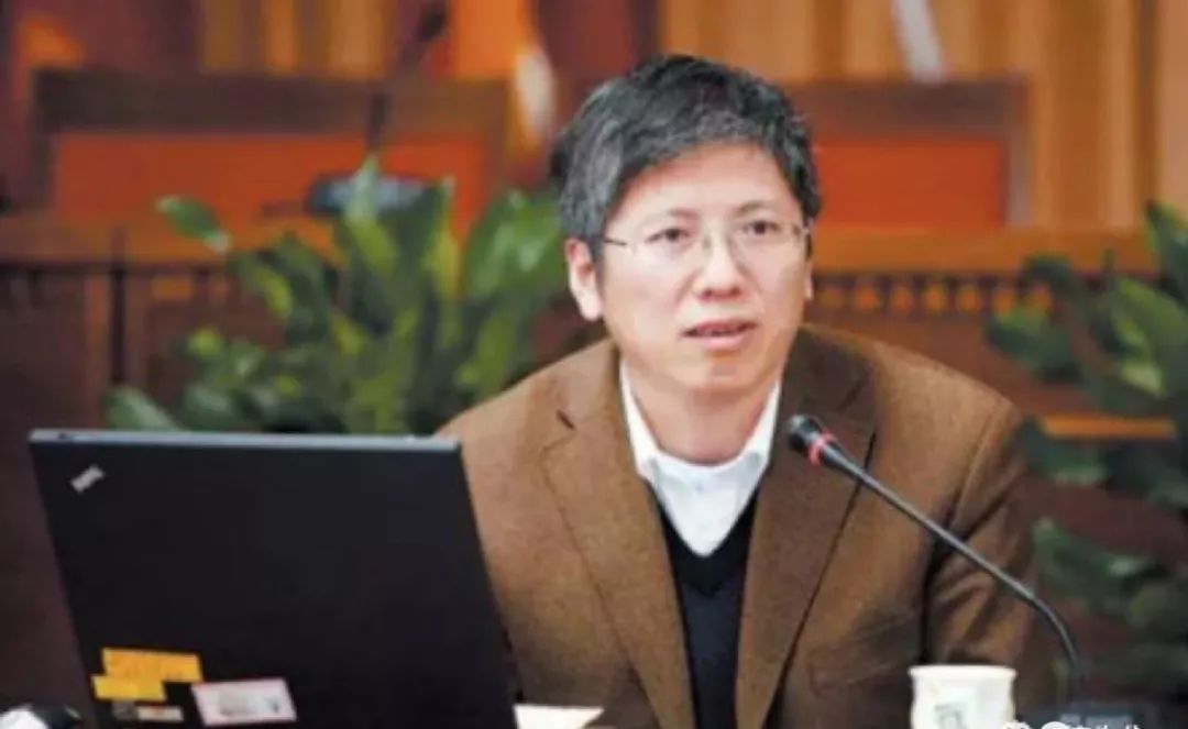  p data-id="serexebnos3u">杨孟飞,1962年10月出生在湖南湘阴,空间