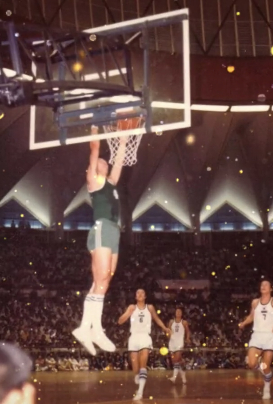  p>张卫平,1950年12月19日出生于 a href="#" data-lemmaid="128981">