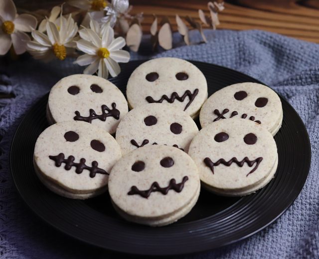 鬼脸饼干糖