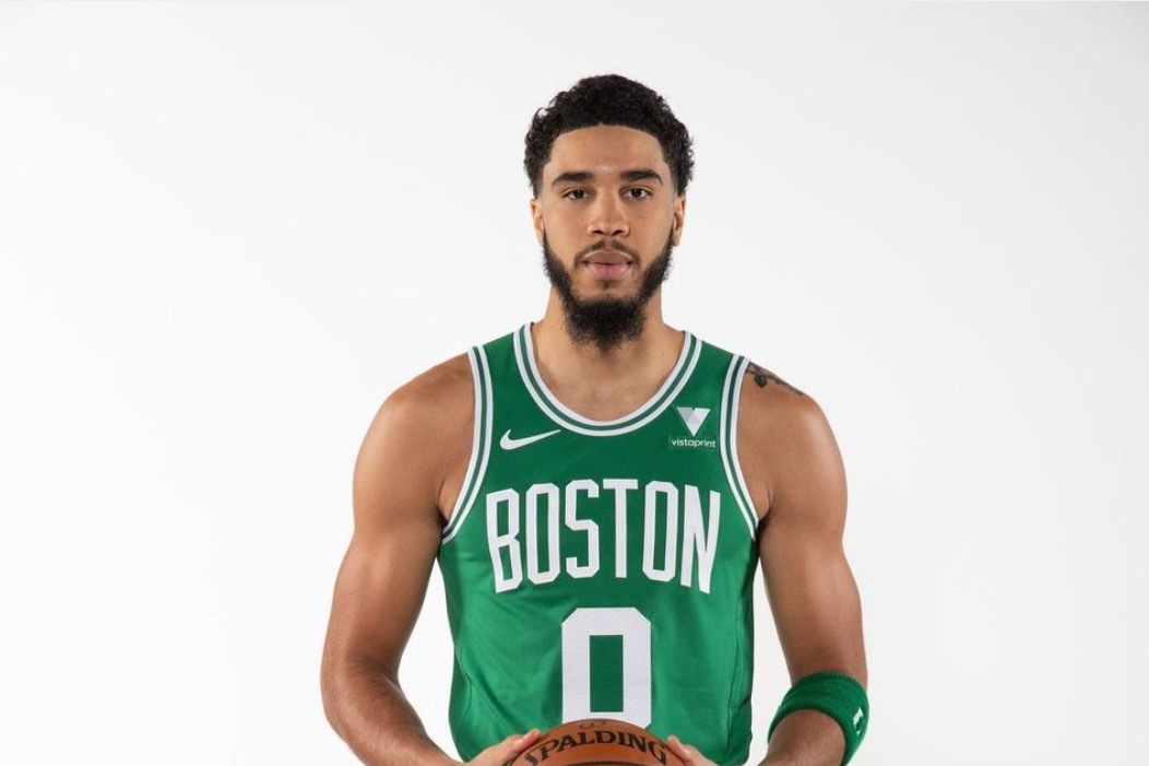  p>杰森·塔图姆(jayson tatum),1998年3月3日出生于 a target="