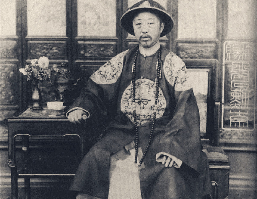 晚清三个铁帽子王，恭亲王、醇亲王和庆亲王，谁更厉害？_百科TA说