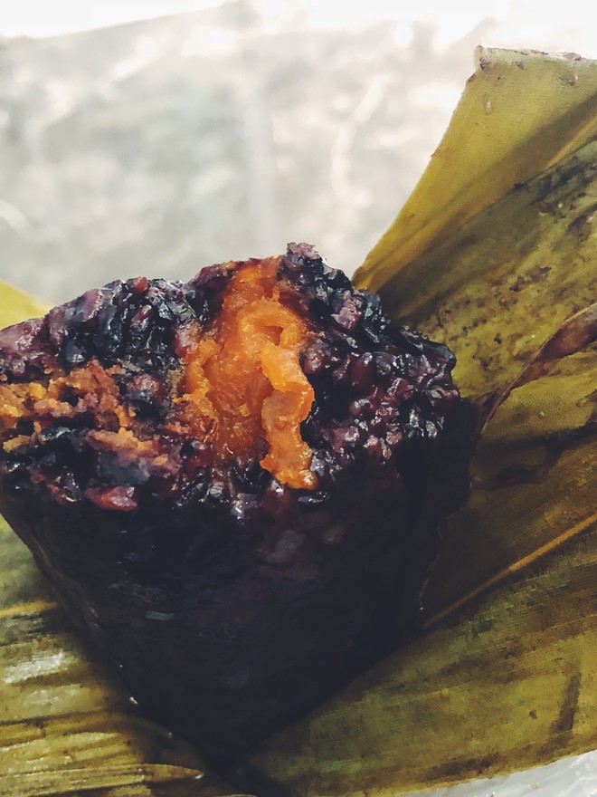 黑糯米粽子