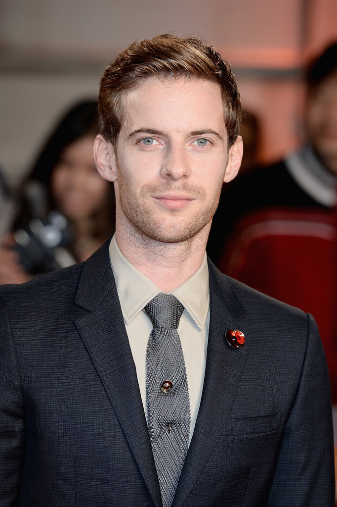  p>卢克·崔德威(luke treadaway),1984年9月10日出生于英国德文郡