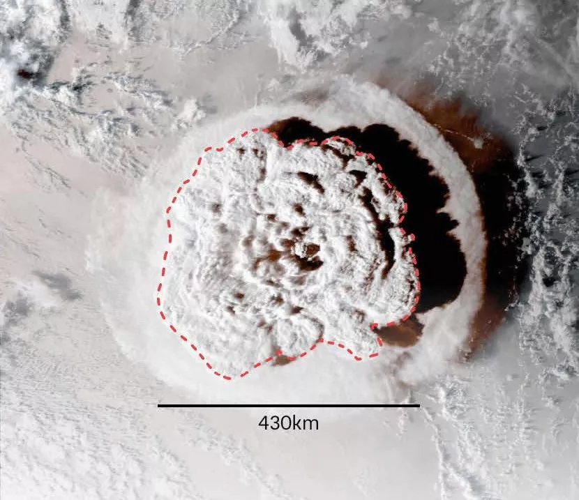 1·15汤加海底火山喷发