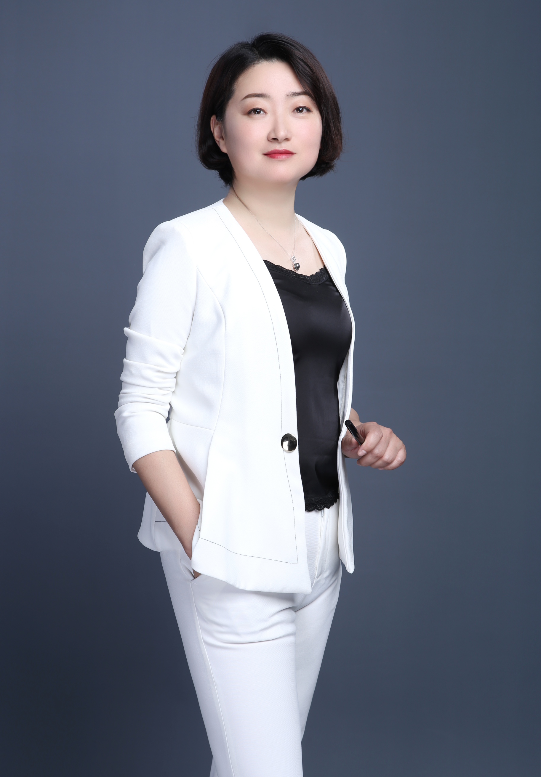 张洁