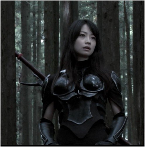 (ひじい みか,hijii mika),1982年10月13日出生于福冈县,日本影视演员