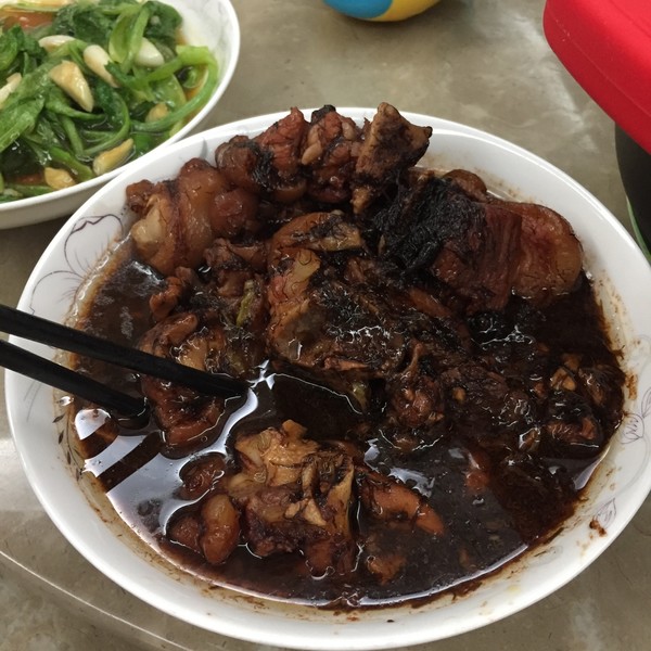 发菜蚝豉炖猪手