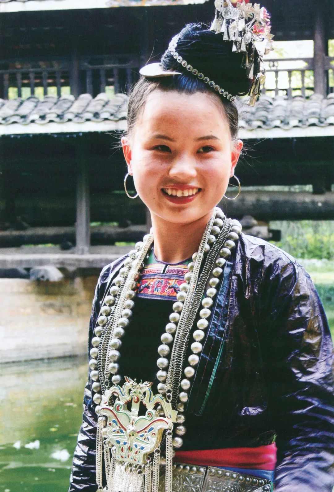 超美！衣服做好了！三月三就穿这个！_百科TA说
