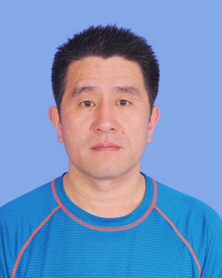 张岩