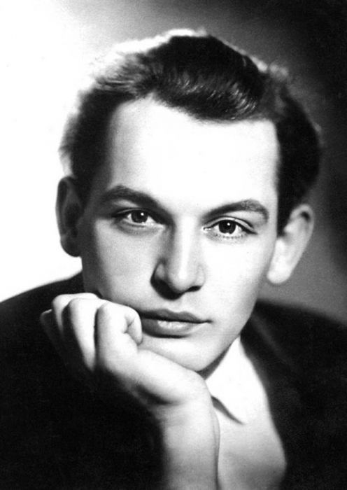 瓦西里·兰诺沃伊