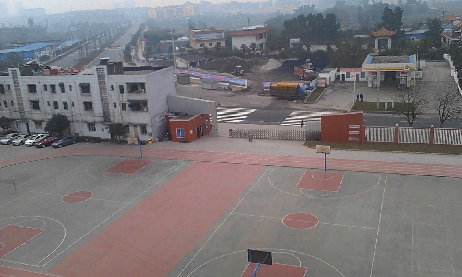  p>泸县二中城北分校成立于2001年6月,是泸县二中教育集团的有机组成