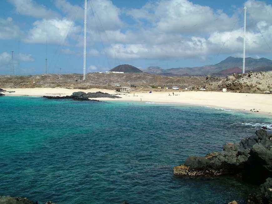  p data-id="gnx0fjsbu2">圣赫勒拿岛(saint helena),面积121 a