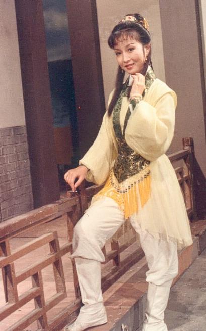 data-id="gnwff2wnu7">《龙仇凤血》是1980年11月上映的一部古装电视