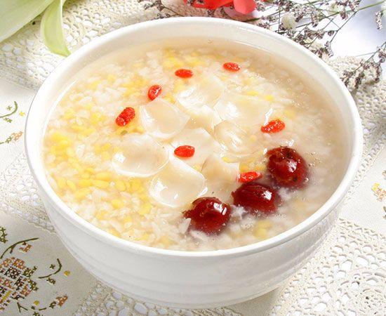 桂圆莲子红枣粥