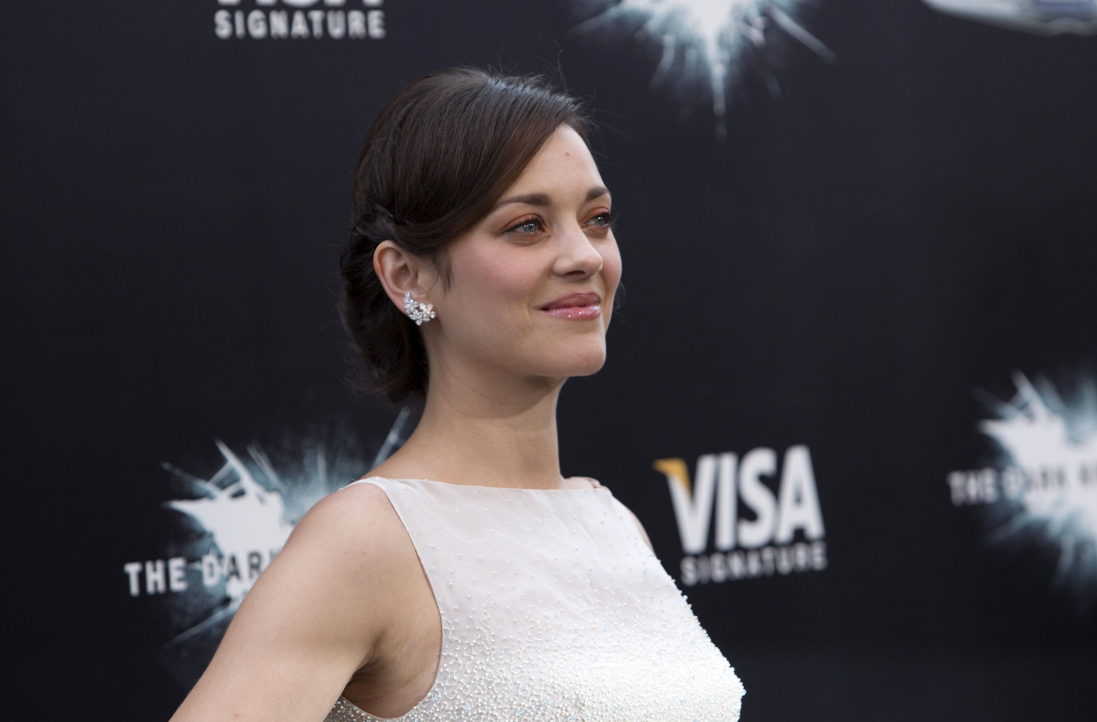  p>玛丽昂·歌迪亚(marion cotillard),1975年9月30日出生于法国巴黎