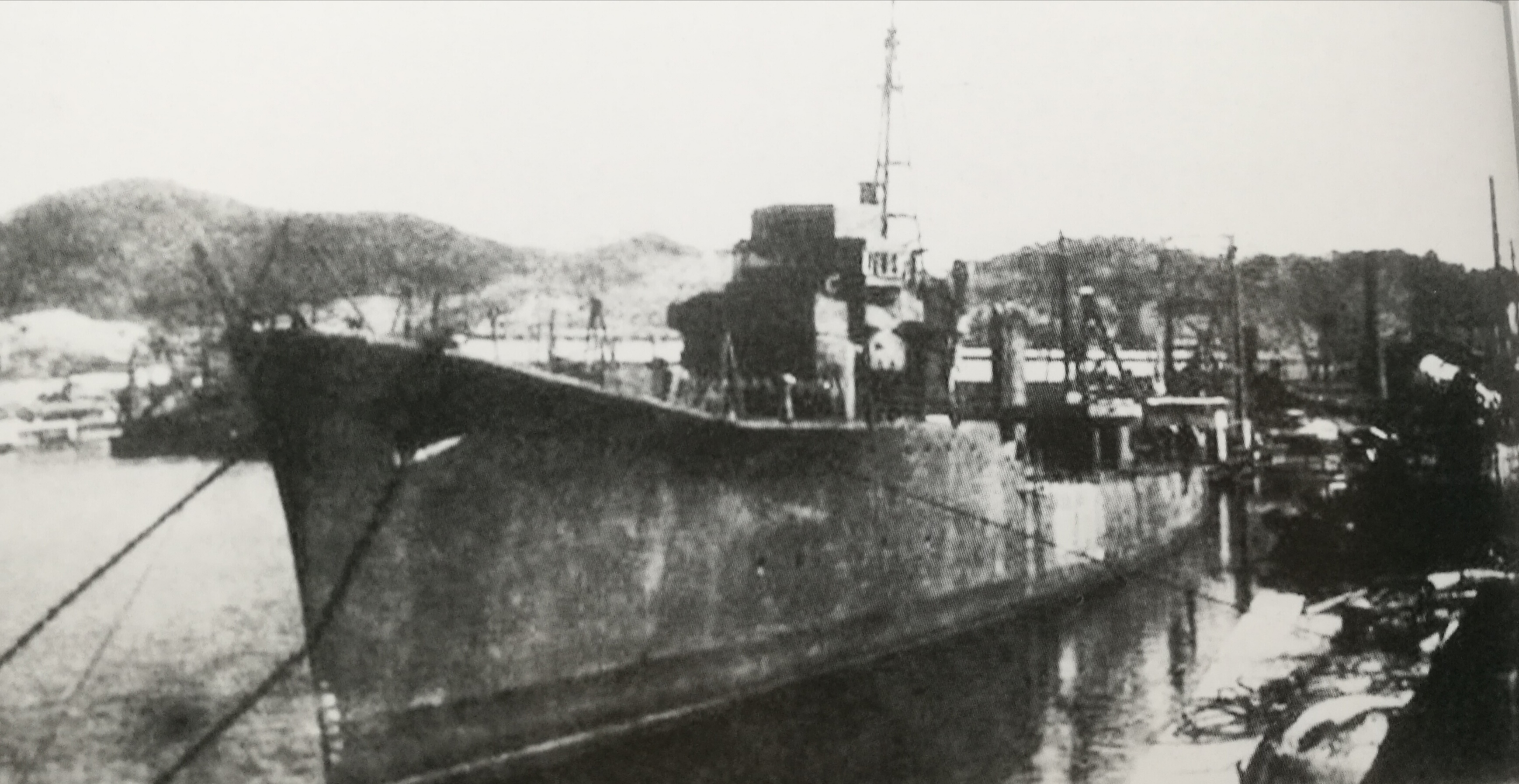  /p> p>松级也称丁型,是二战时紧急建造的对空,对潜护卫驱逐舰,另外