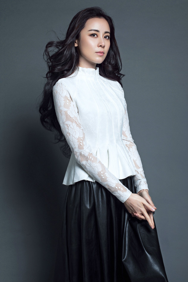  p>席与立,出生于江苏省南京市,毕业于 a target="_blank" href="