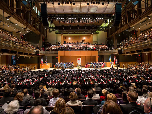 坦普尔大学,简称"tu",坐落在 a target="_blank" href="/item/美国