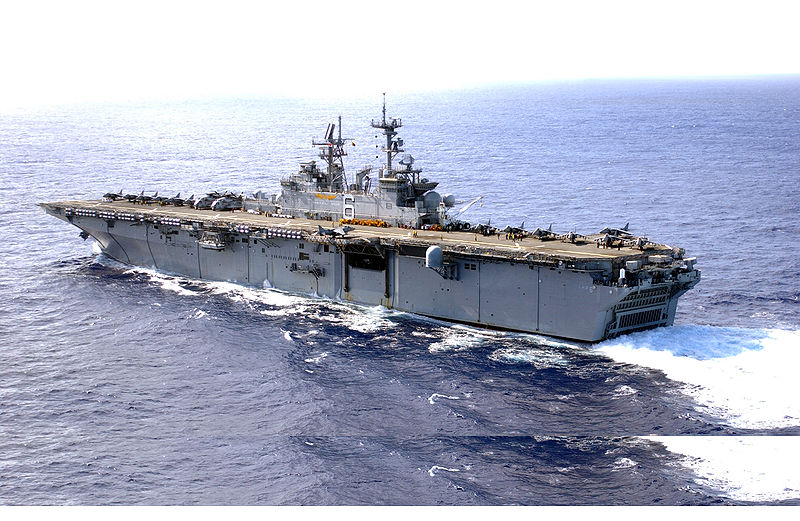  p>黄蜂级两栖攻击舰(英文: b> i>wasp-class amphibious assault