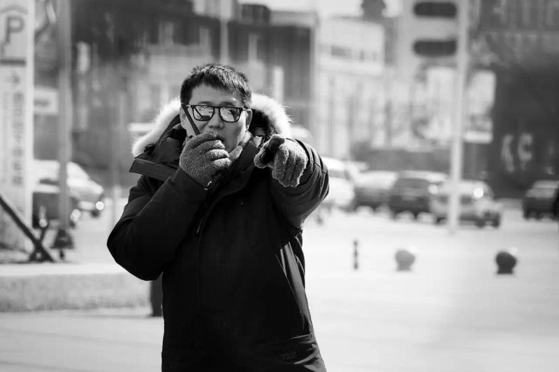 data-id="sqs0atlpctns">2003年,白涛开始担任武行,动作演员,副导演