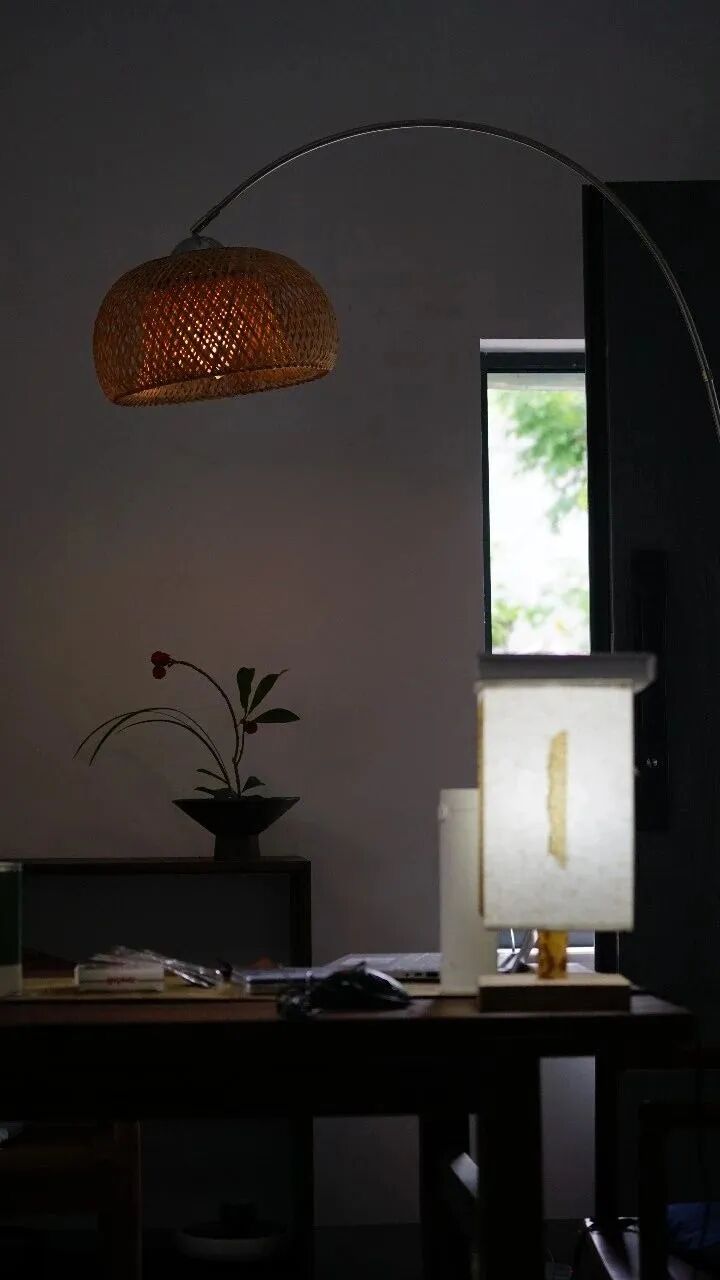 一个家最好的状态：干净、烟火、书香是顶配_百科TA说