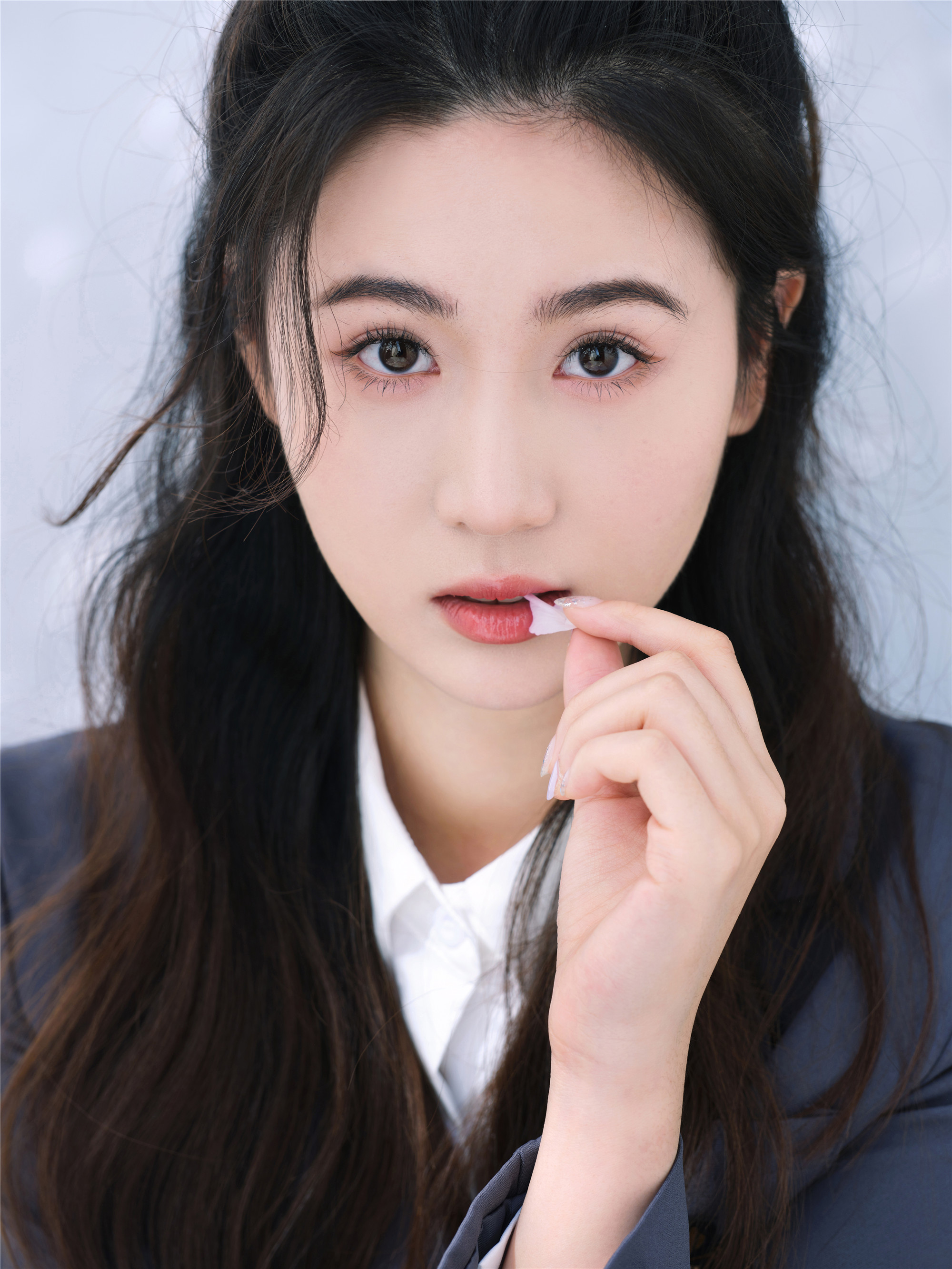  p data-id="tgy60jyggbel">徐佳雯,演员,2022年主演爱情都市剧《我的