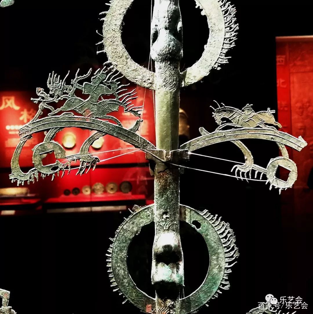 何志国：论摇钱树与多枝灯的关系_百科TA说