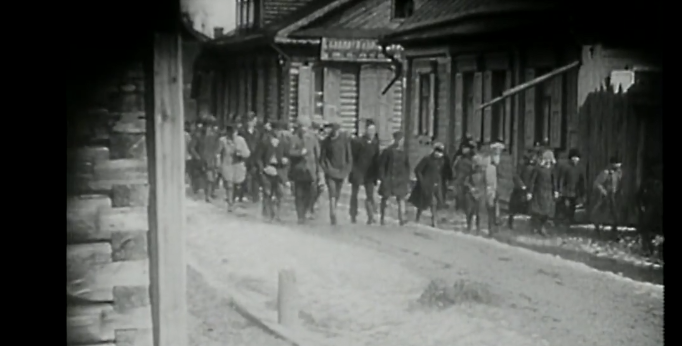  p data-id="gnwt8e6j5b">交叉蒙太奇属于 a target="_blank" href="