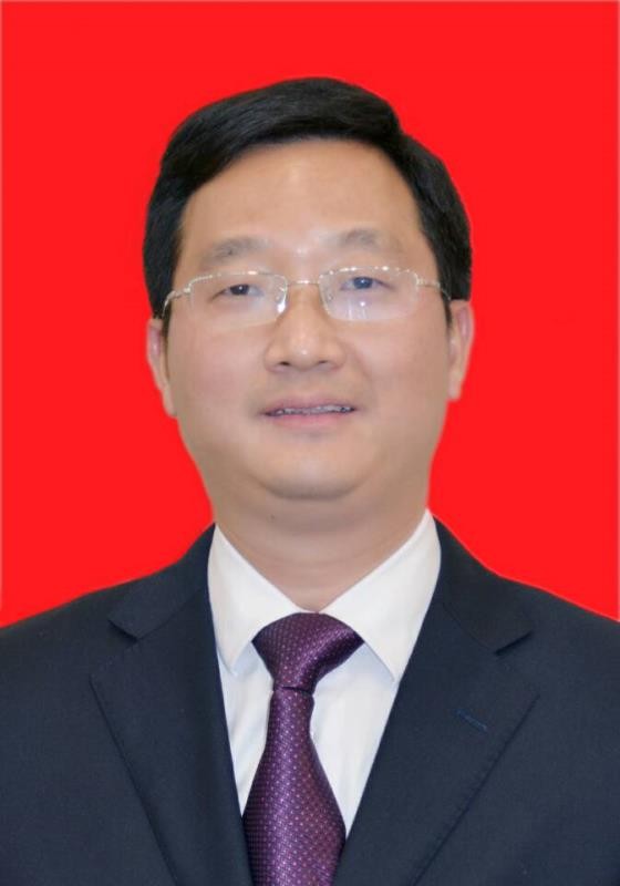  p>张征良,男,中共党员,1976年8月出生,湖南攸县人,研究生文化,1997年