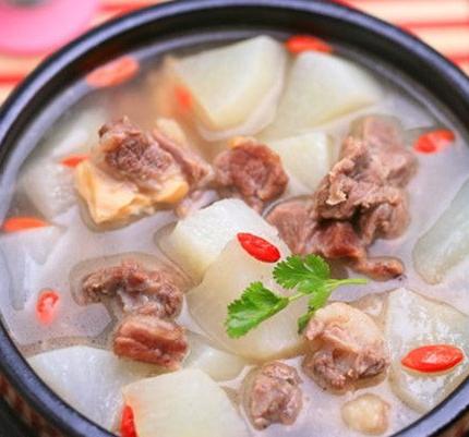 青萝卜羊肉