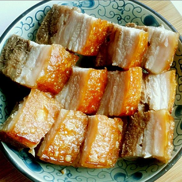 脆皮烤猪肉