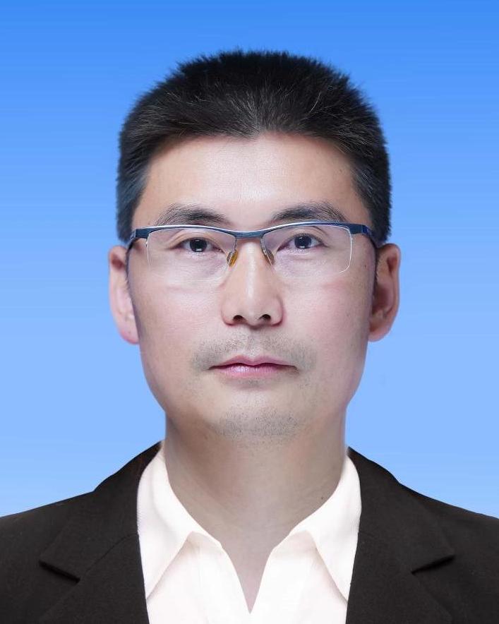 陈龙