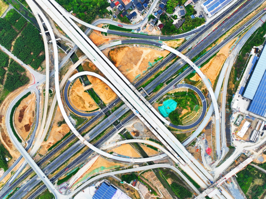  p>临金高速公路,即临安至 a target="_blank" href="/item/金华