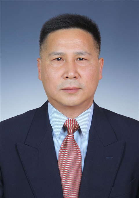  p>钱宝运,男,汉族,1971年2月出生,云南通海人,大学学历.