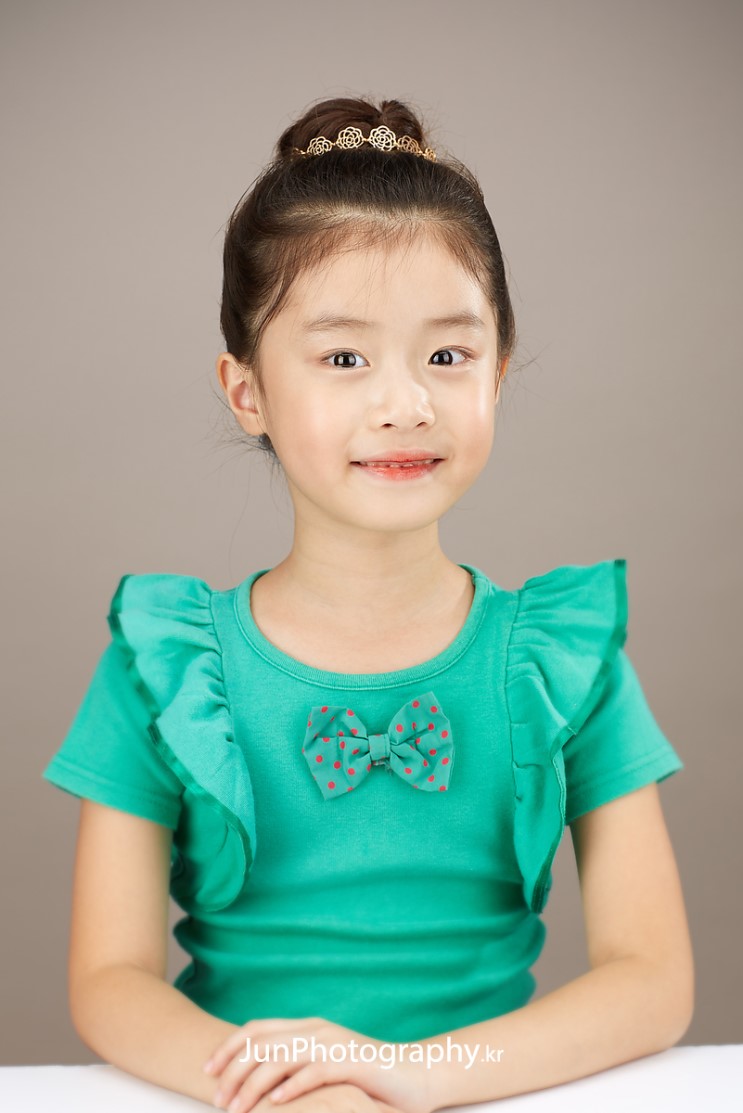  p>李娜润(         ,lee na yoon),2007年