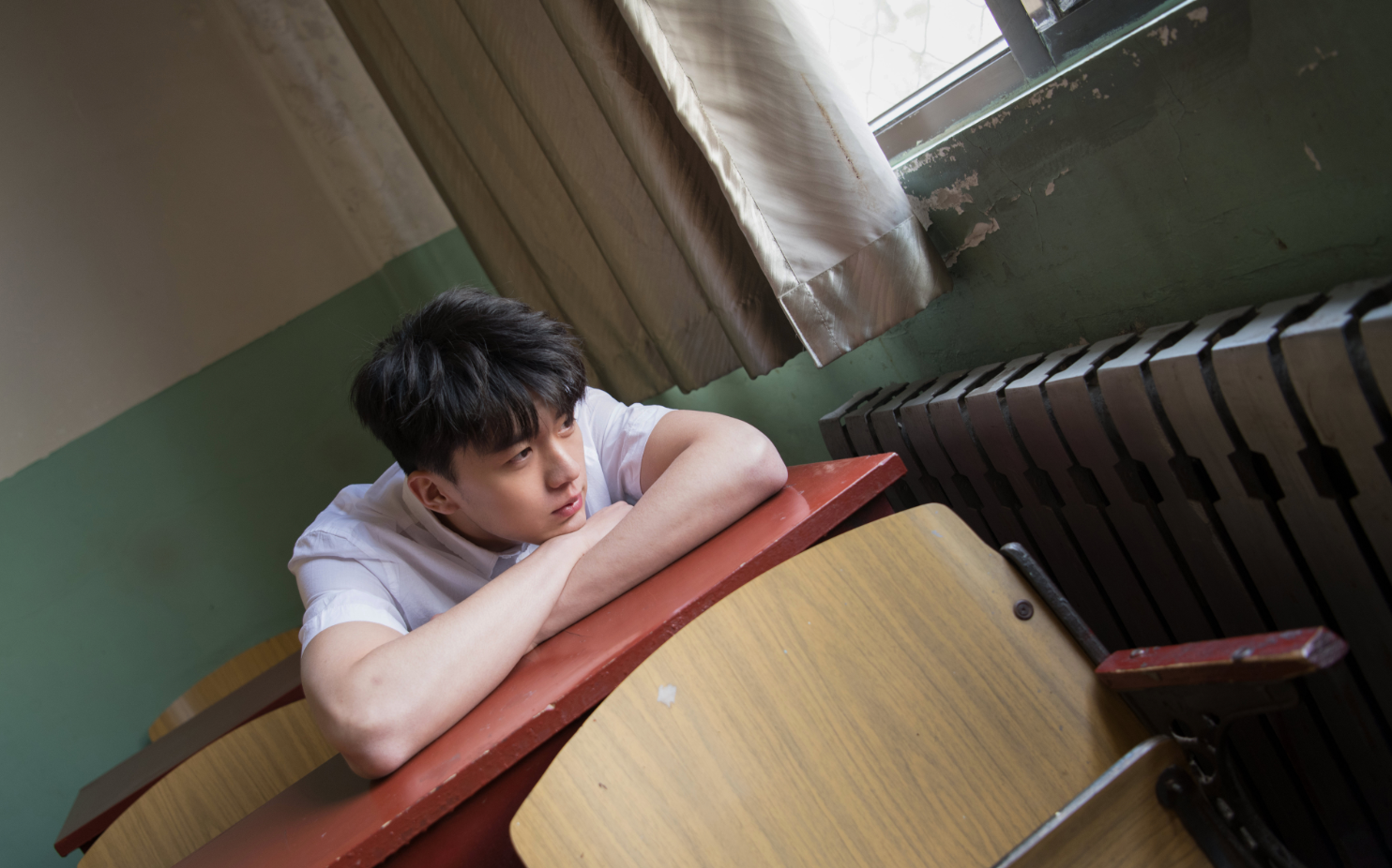  p>卢东旭,1998年8月24日出生于河北省,中国内地