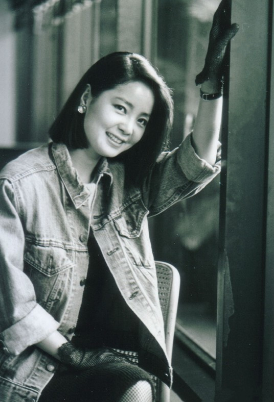  p>邓丽君(1953年1月29日-1995年5月8日),出生于中国台湾省云林县褒忠