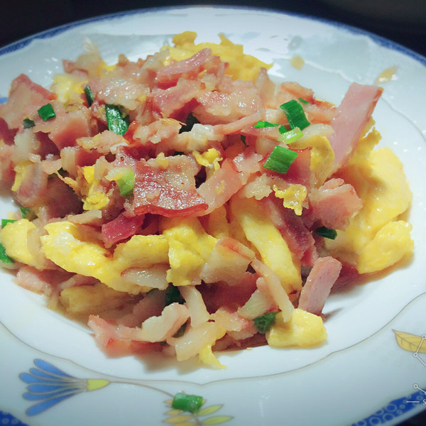 培根蘑菇炒鸡蛋