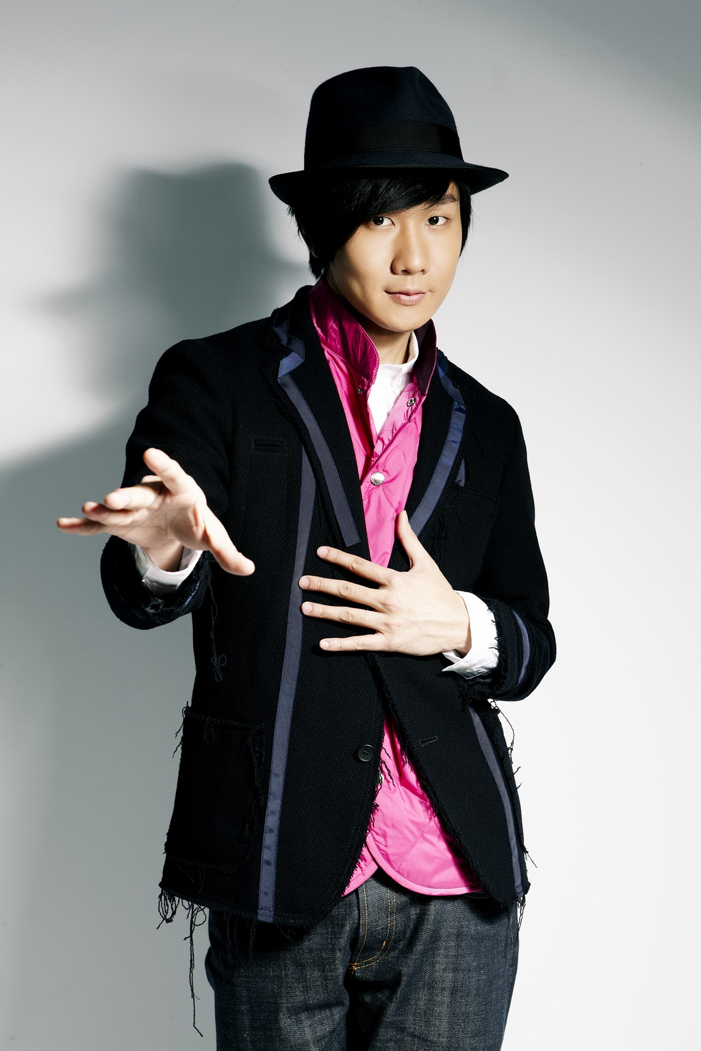 海蝶娱乐经纪有限公司