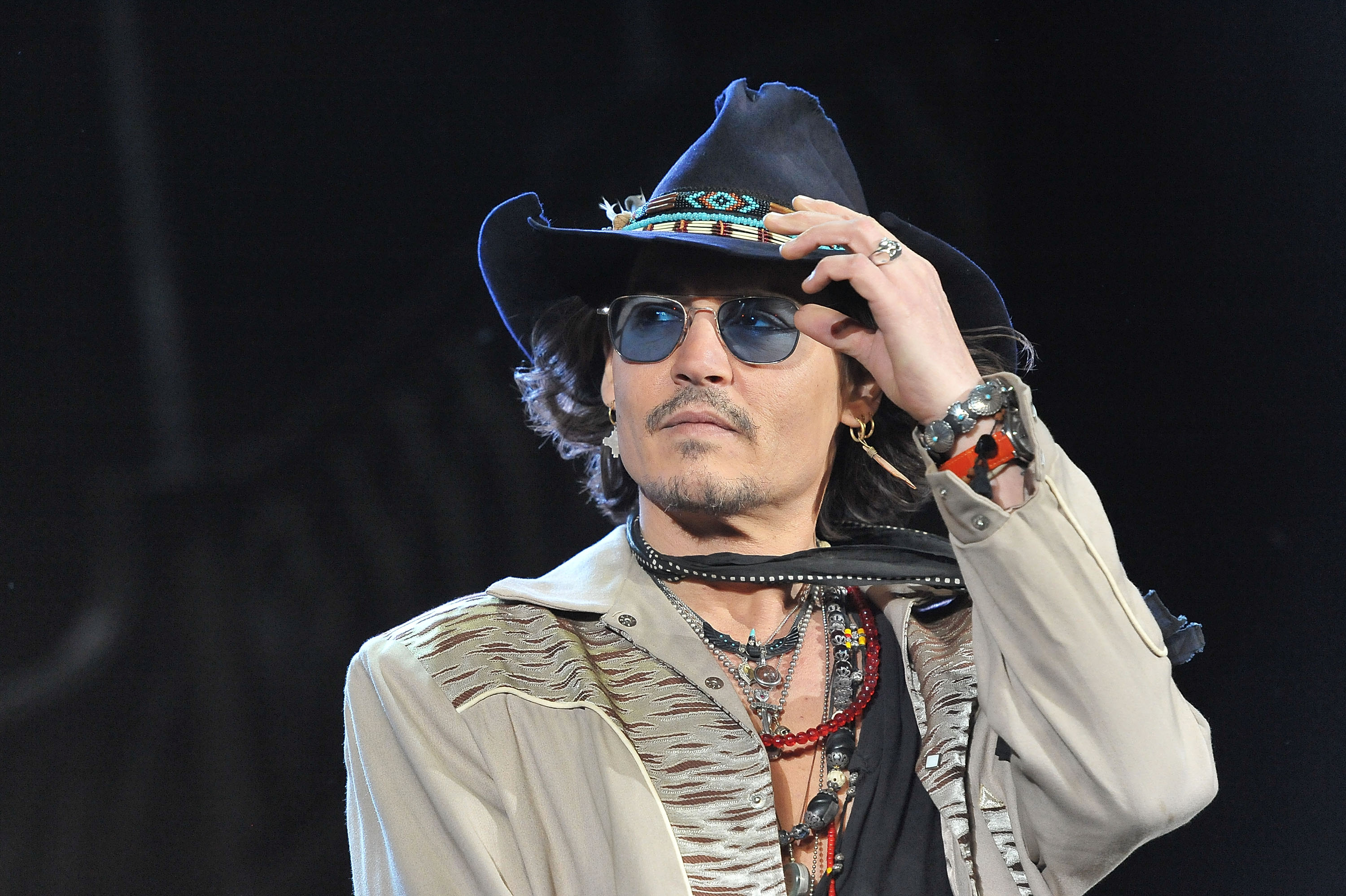  p>约翰尼·德普(johnny depp),1963年6月9日出生于美国肯塔基州,美国