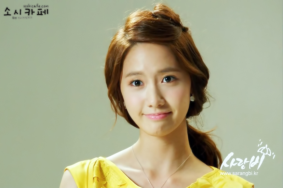 p>林允儿(yoona),1990年5月30日出生于韩国首尔永登浦区,韩国女歌手