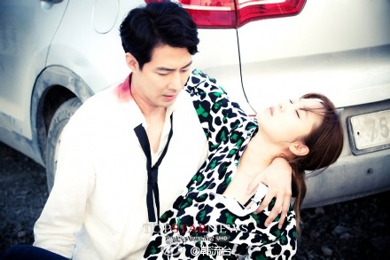 电视剧《 a target="_blank" href="/item/没关系,是爱情啊/13011466"