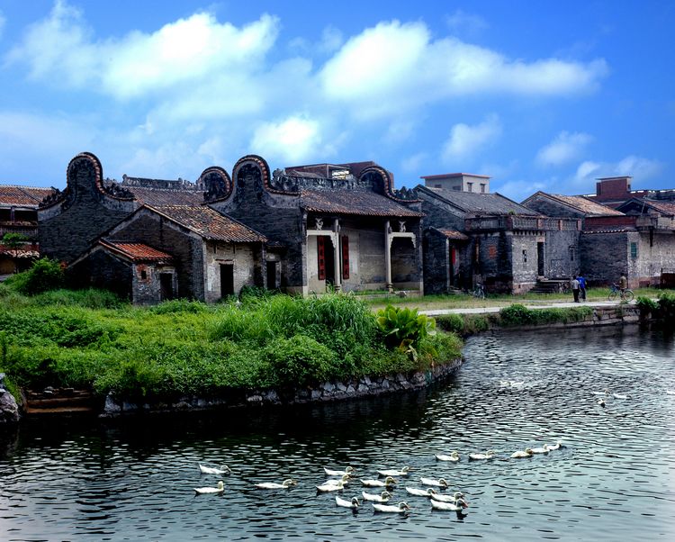  p>炭步镇,广东省广州市 a target="_blank" href="/item/花都区